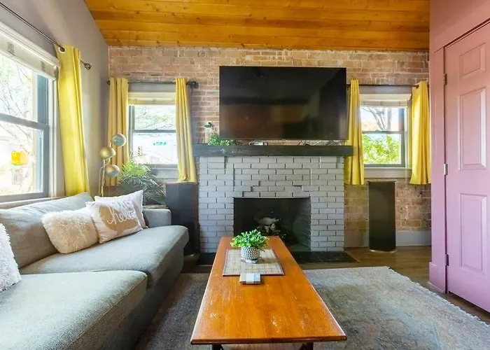 Сasa de vacaciones Happy Cactus Walkable 2br By Uofa And Parking *
