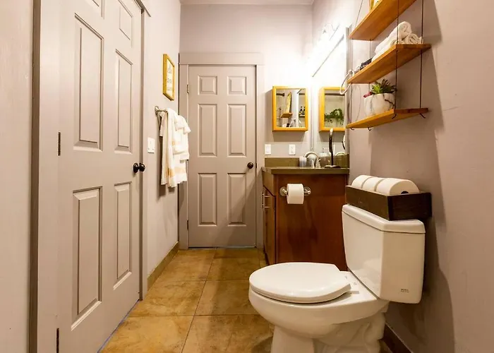 Сasa de vacaciones Happy Cactus Walkable 2br By Uofa And Parking *